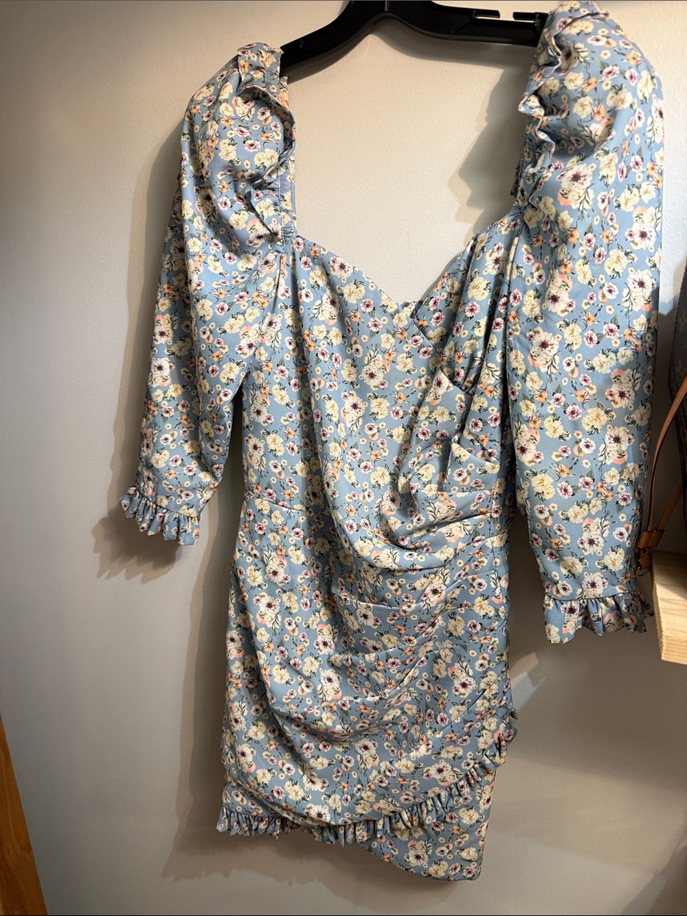 Light Blue Floral Puff-Sleeve Mini Dress with Ruching